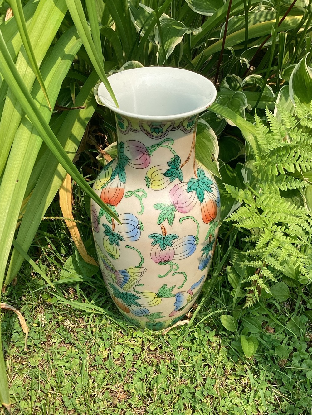 🦋 VASE BUTTERFLIES HAND PAINTED LARGE ASIAN STYLE URN VASE  15" - Picture 1 of 16
